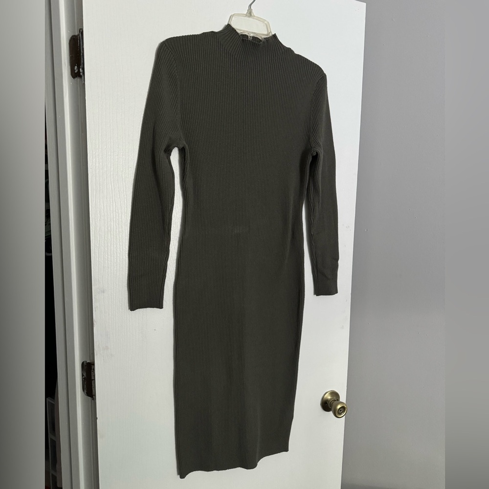 H&M green knit bodycon dress